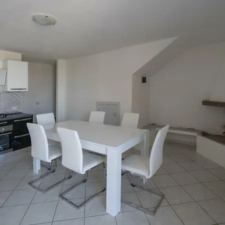 Belvedere Sassos アパート