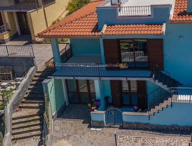 Belvedere Sassos アパート Tresnuraghes